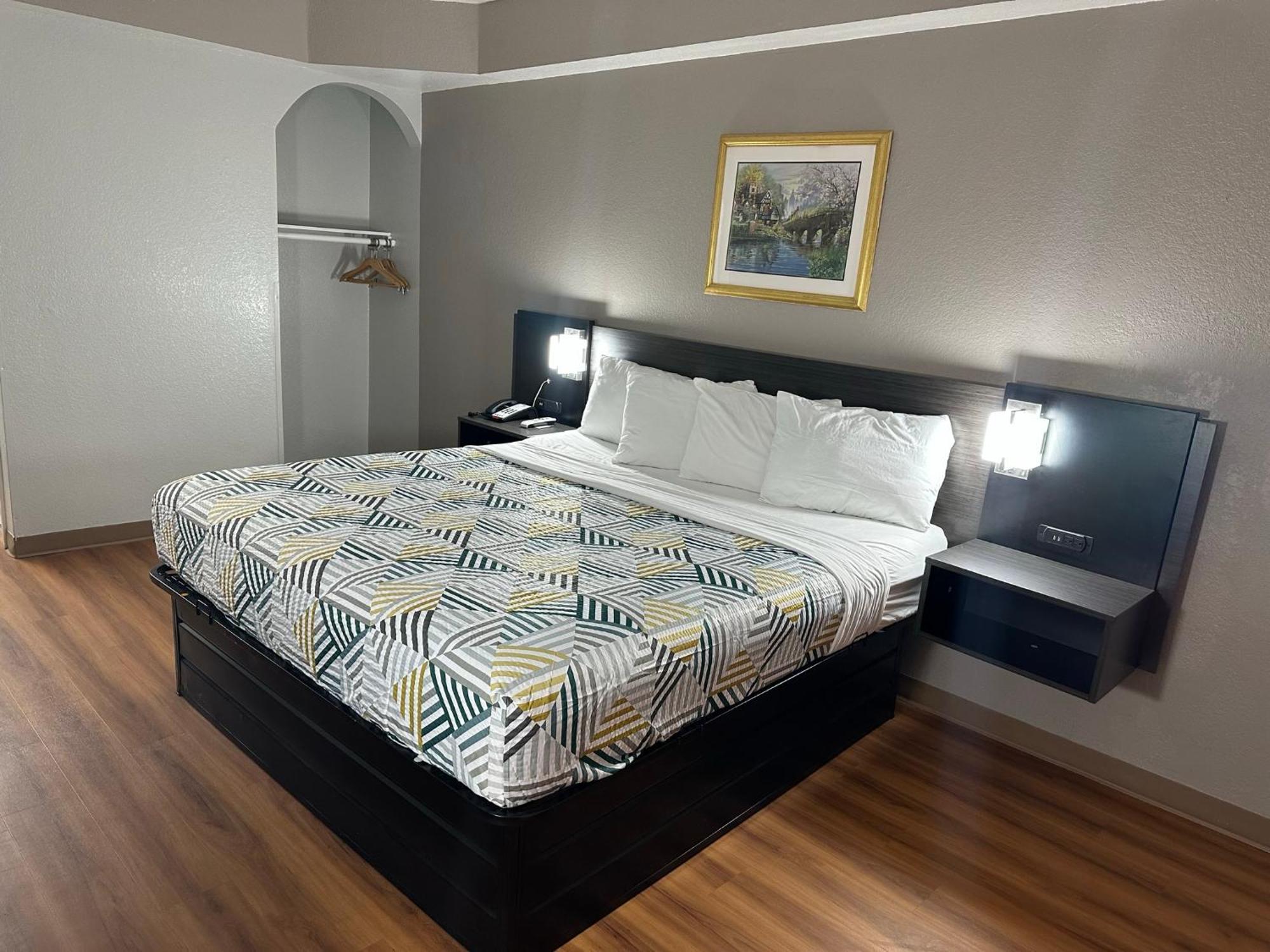 Motel 6 Alvarado Tx Εξωτερικό φωτογραφία